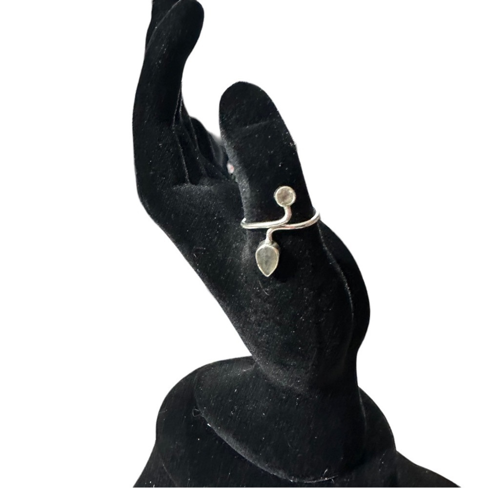 Artisan Crafted Sterling Silver Ethiopian Opal & Moonstone Ring Size 6.25 New